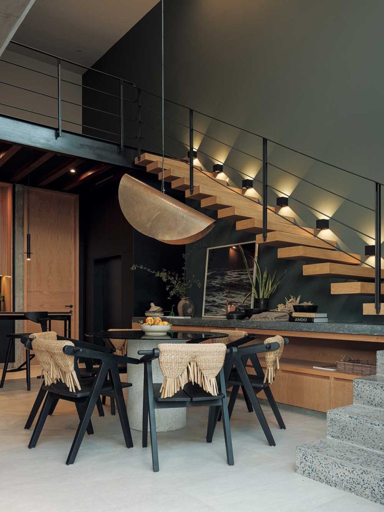 Axoque_Studio_1
