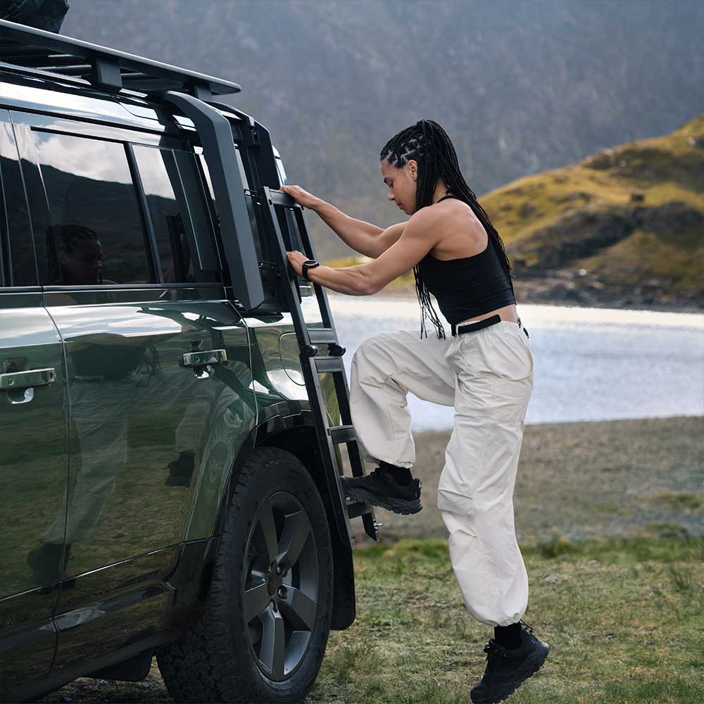 Defender-2026-10