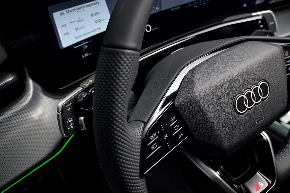 Audi-Q3-SUV_12