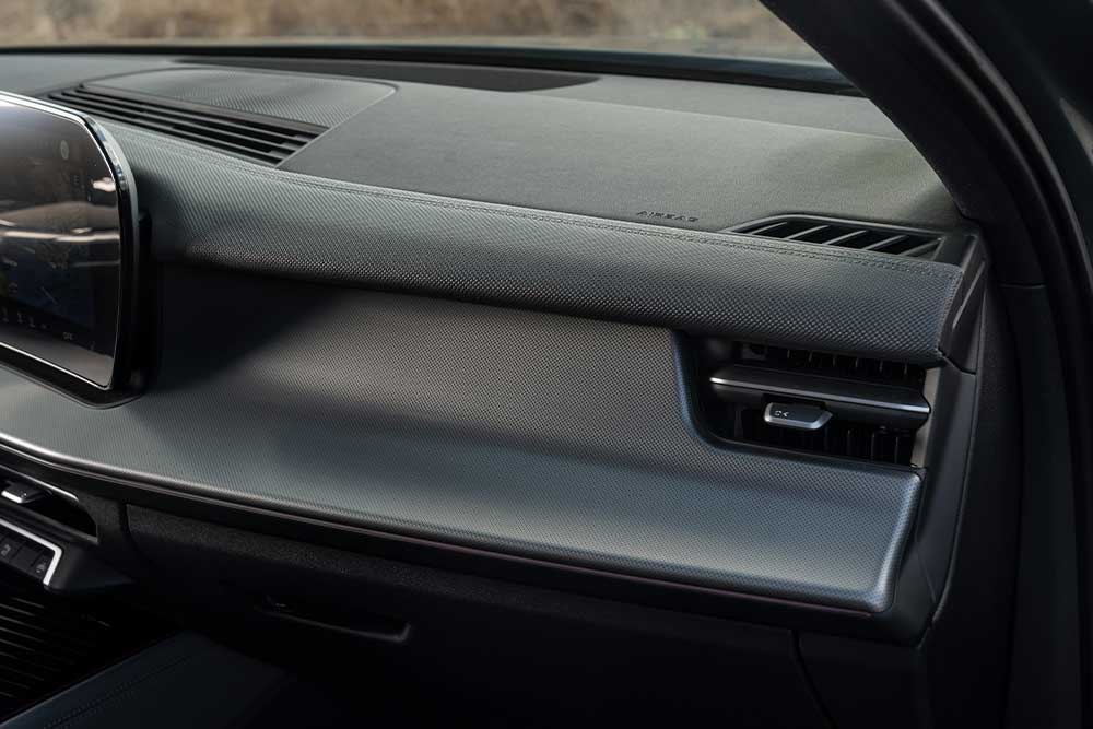 Audi-Q3-SUV_9