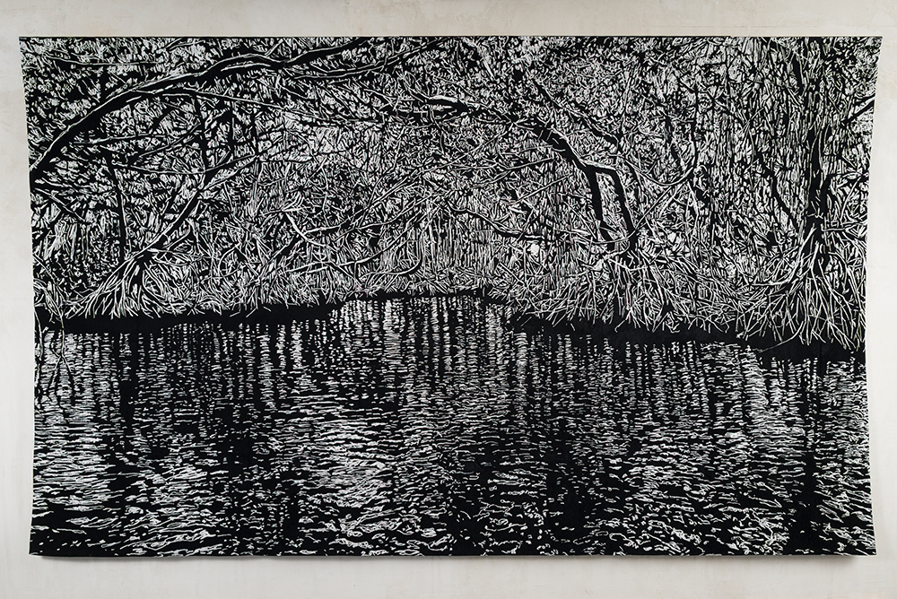 Manglar III, 2025. Tapiz en seda, lana y chenille. 234 x 382 cm. Jan Hendrix